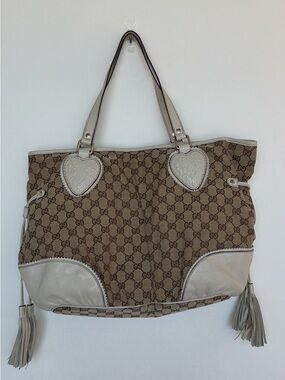 Authentic Gucci Babouska Heart Tote Canvas Off-White/Ivory (F/W 2008) – Full Set